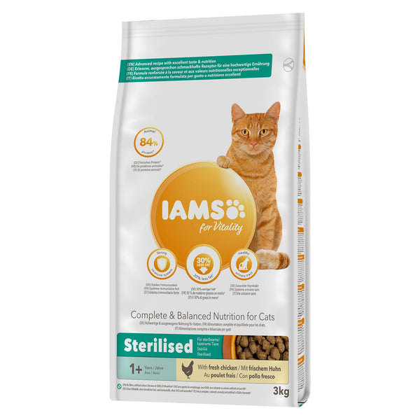 Iams Adult Sterilised Chicken